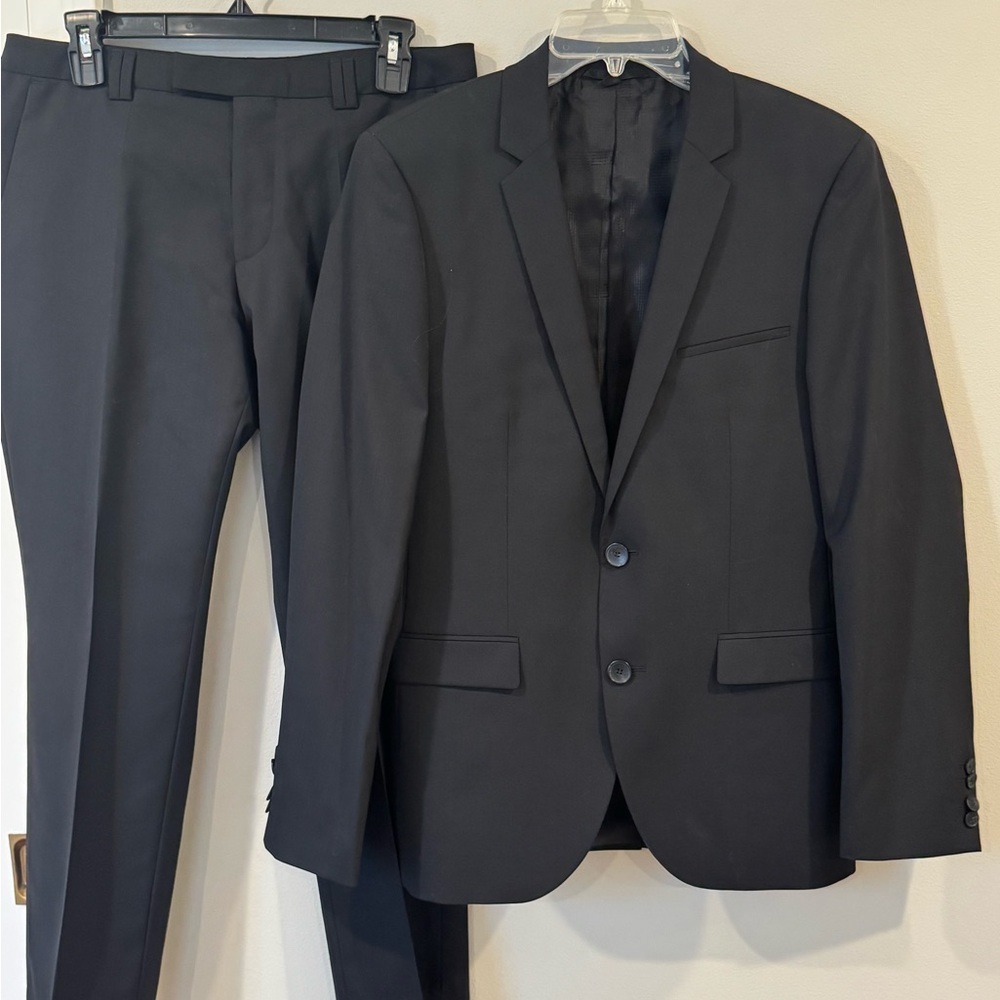 Hugo Boss Suit Mens 38R Pants 32x28 Black Virgin Italian Wool Travel Stretch
